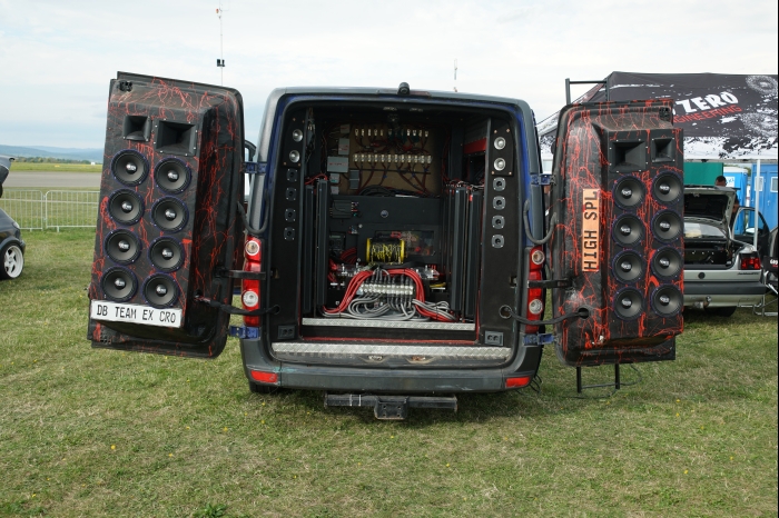 DM EM Continental dB Battle 2025 00046