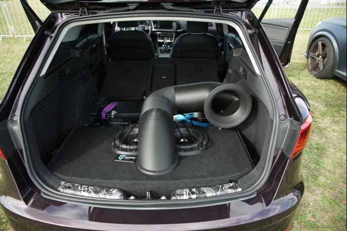 DM EM Continental dB Battle 2025 00075