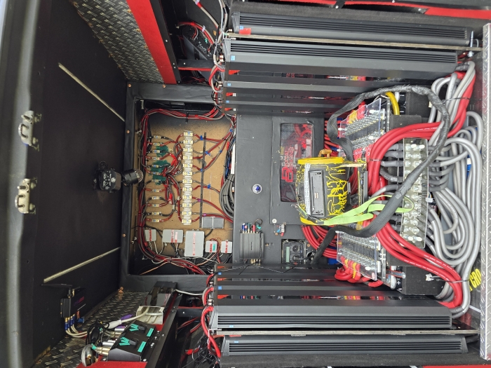 DM EM Continental dB Battle 2025 00153