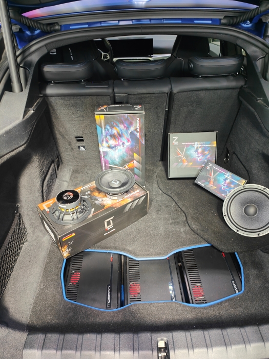 Gladen Mosconi AYA 2024 00056